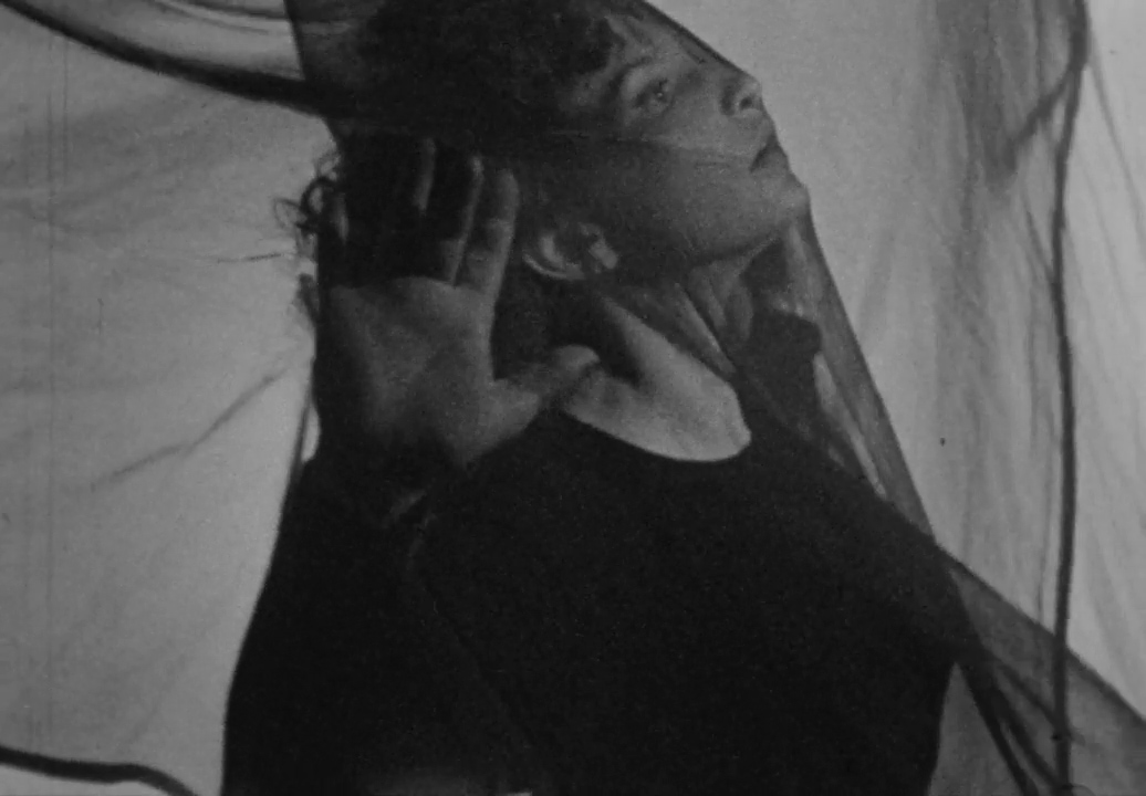 PopGap #28: Meshes of the Afternoon (1943)